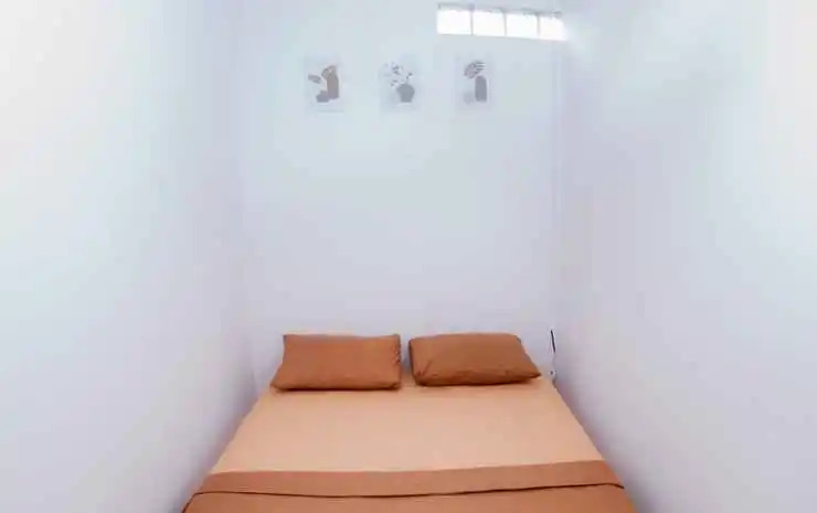 AUR KUNING HOSTEL SYARIAH Bukittinggi