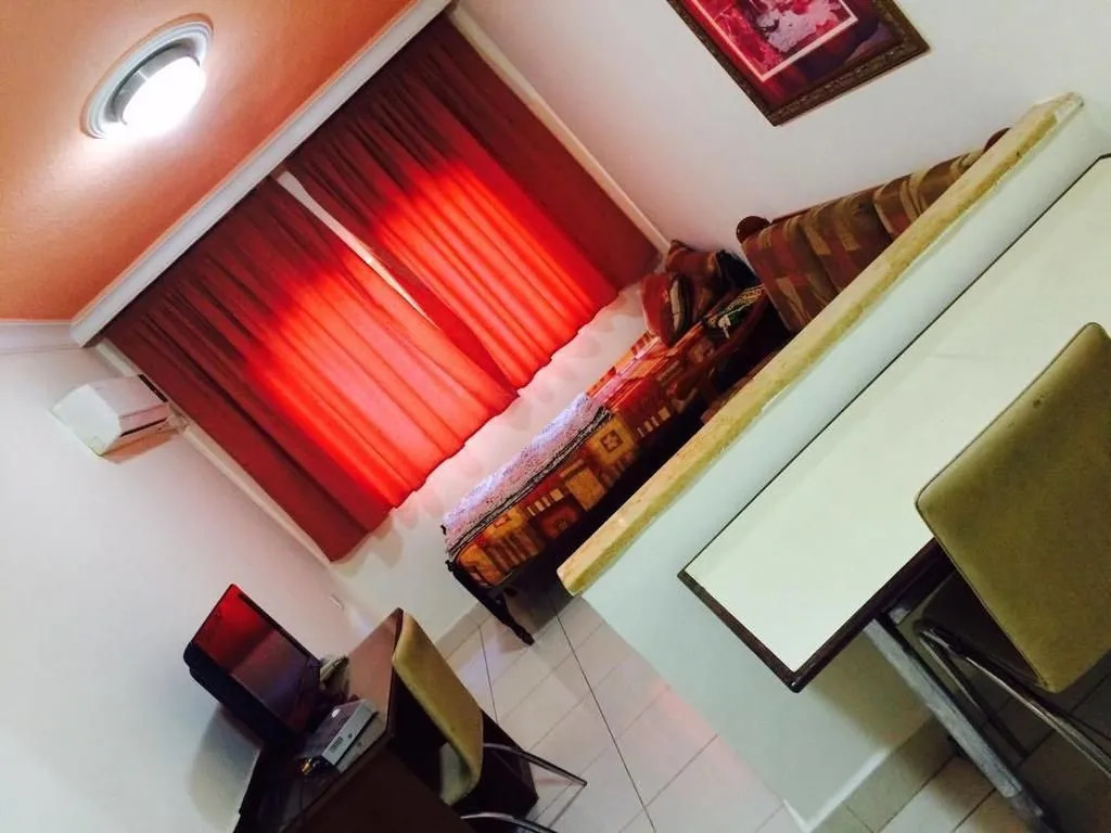 Al Reem Hotel Apartments