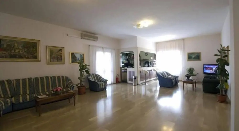 Hotel Riviera