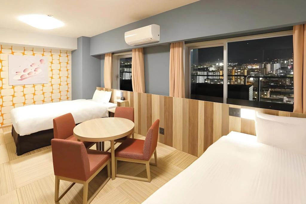 Hiyori Hotel Osaka Suminoekoen Station
