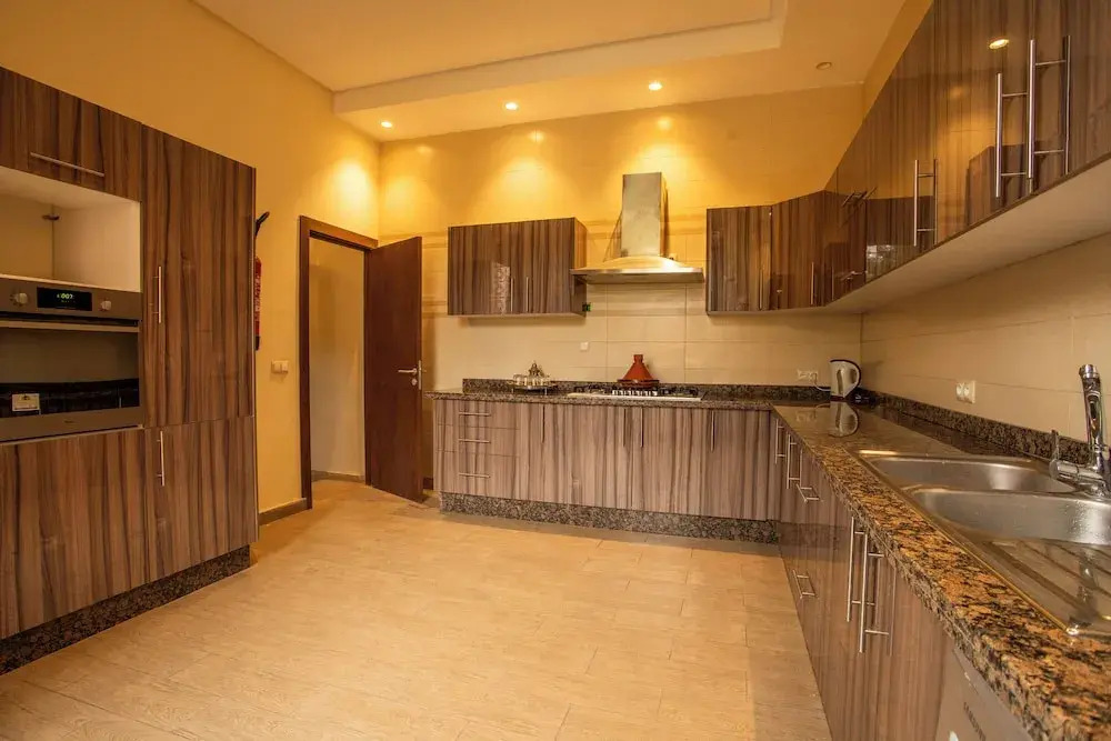 Riad Azia
