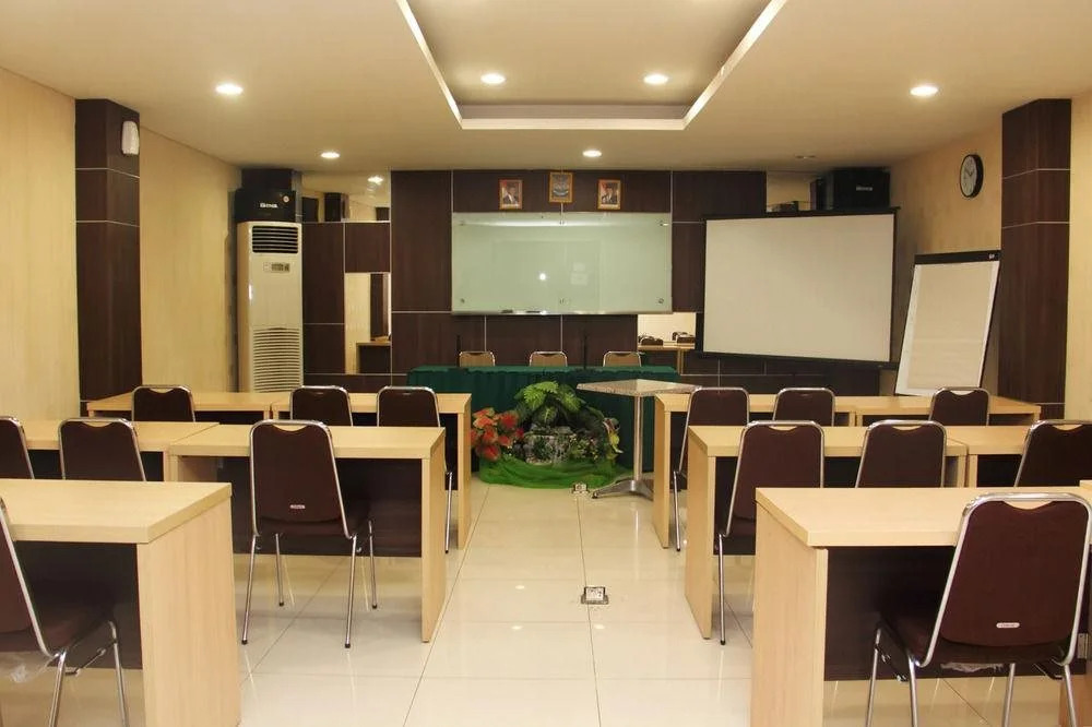 JL Star Hotel