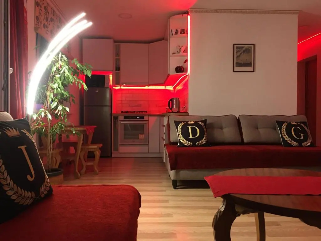NeriesApartment No.2 Bedrooms Modern Suite In Centrum