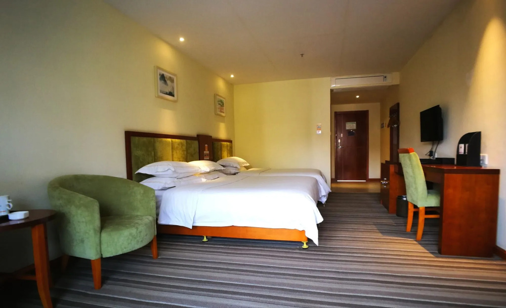 Wuyue Hotel Yangshuo West Street Branch