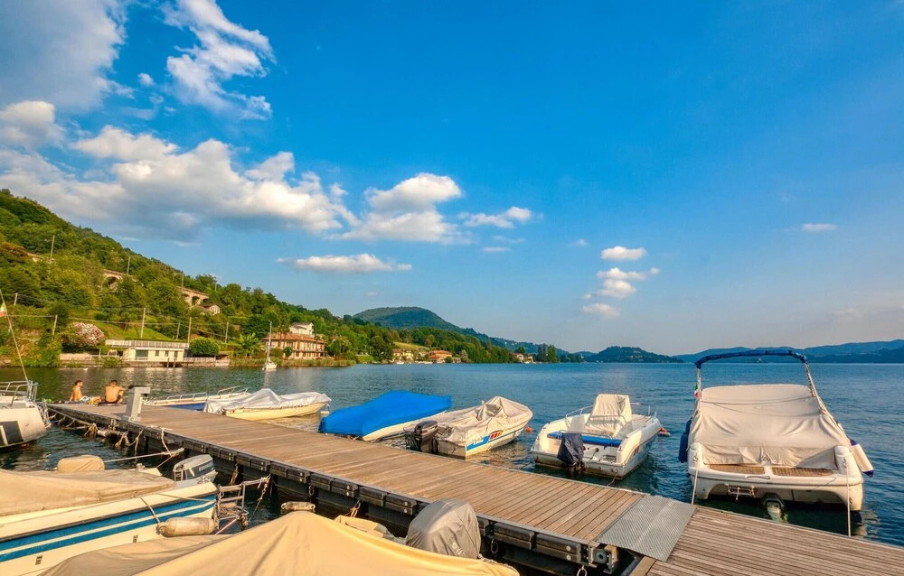 Finestra Sul Lago
