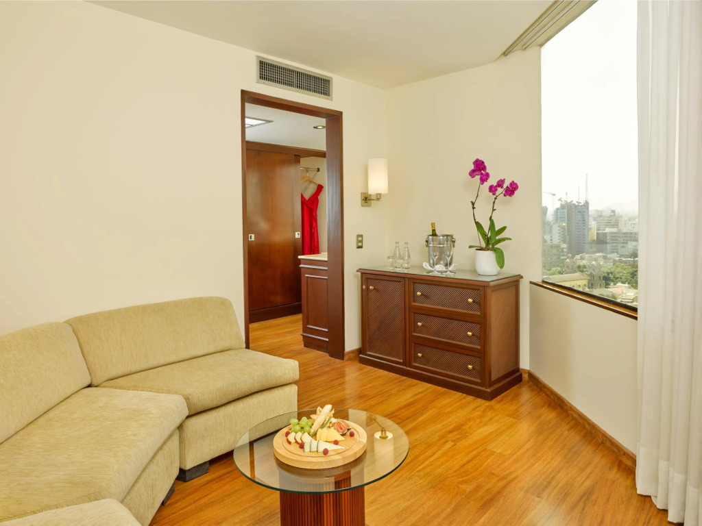 Hotel Estelar Miraflores