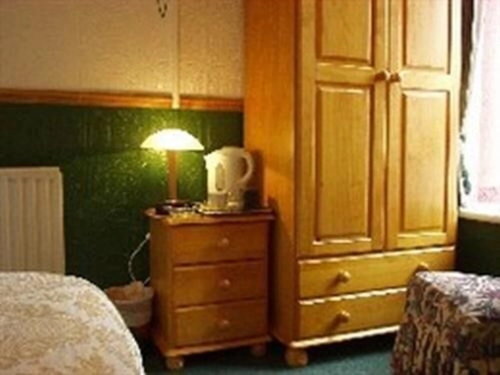 Windsor House - Guest house