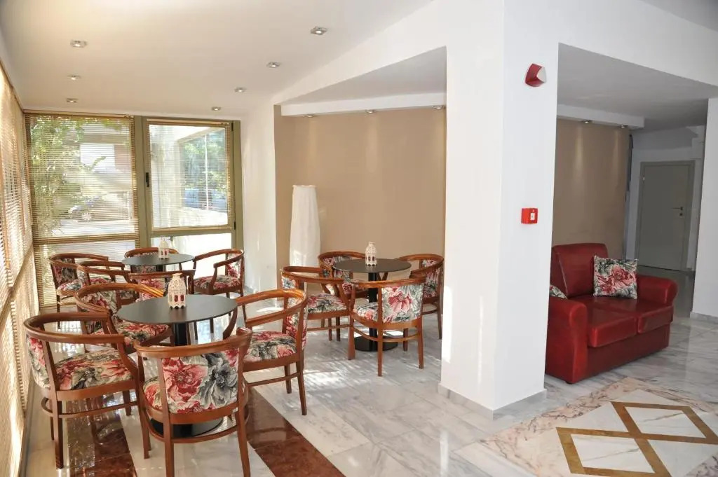 Elements Rooms & Apartments