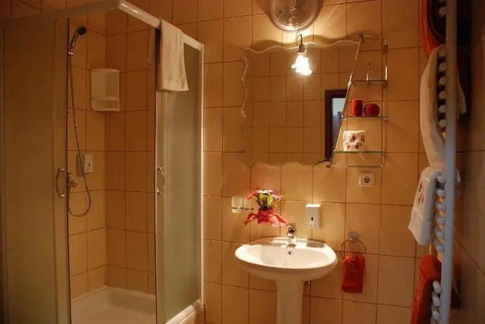 Paradise Accommodation