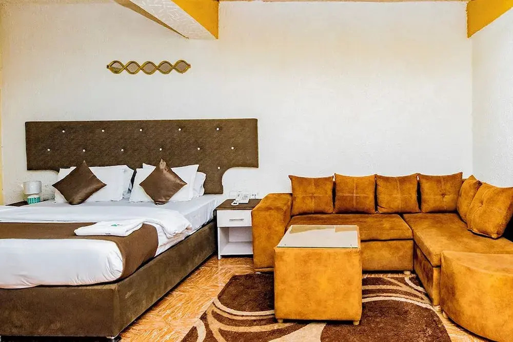 Nur Complex Hotel & Apartment