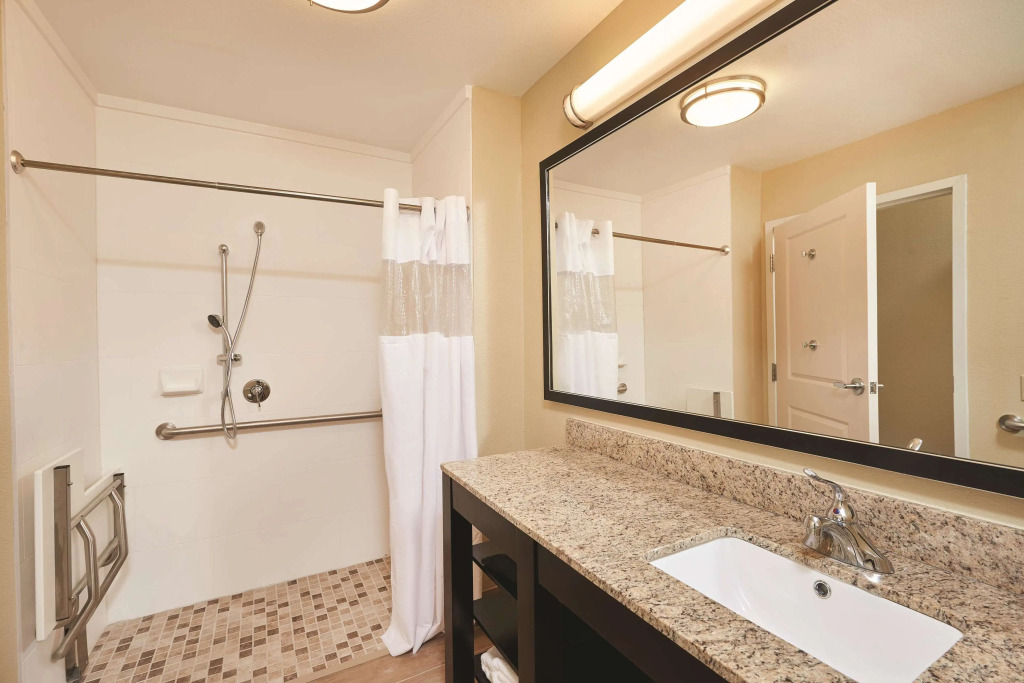 La Quinta by Wyndham Carlsbad