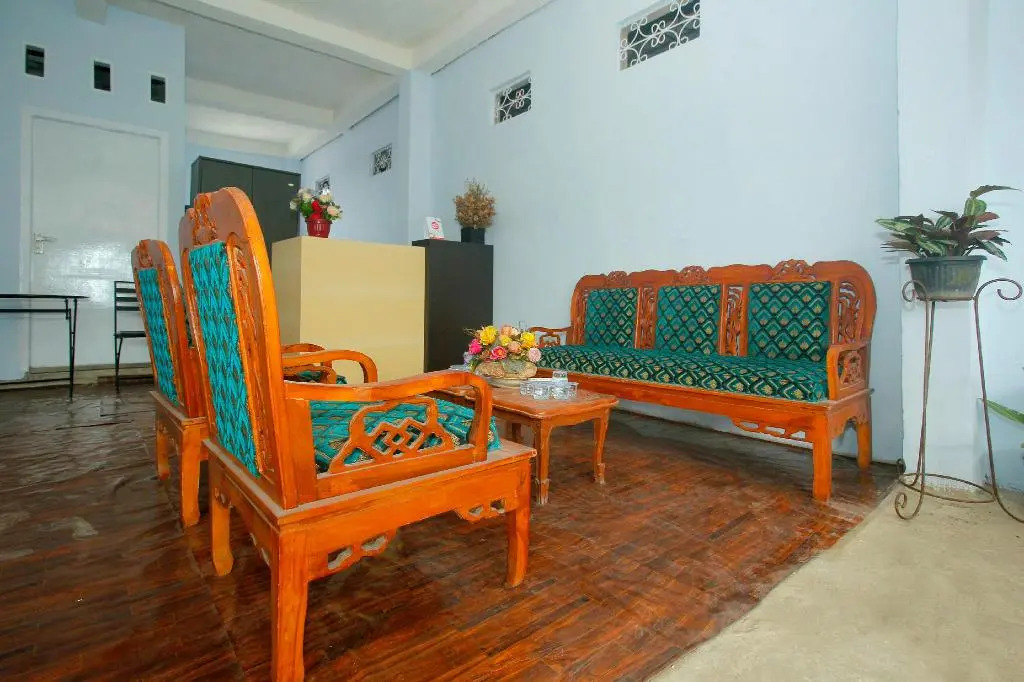 Tassa Homestay Syariah Mitra RedDoorz