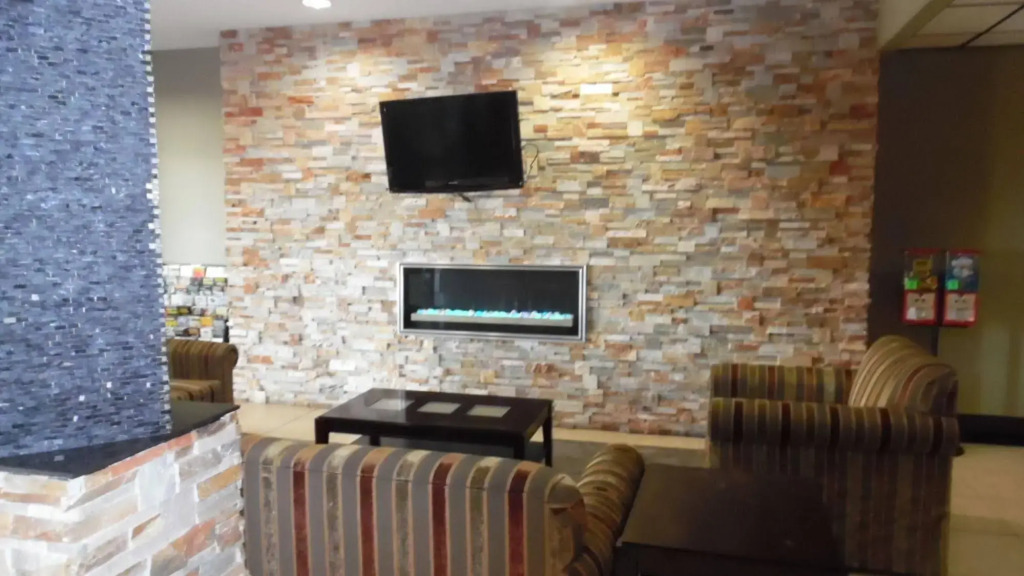 OYO Hotel LSU