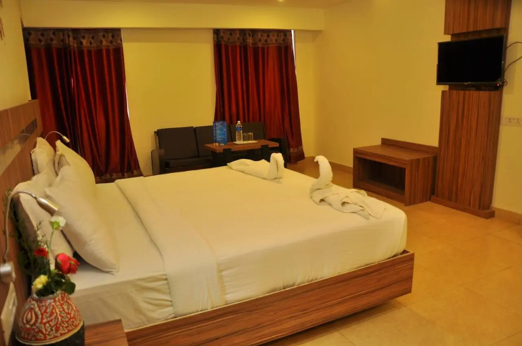 Vinayaga Inn by Poppys, Ooty