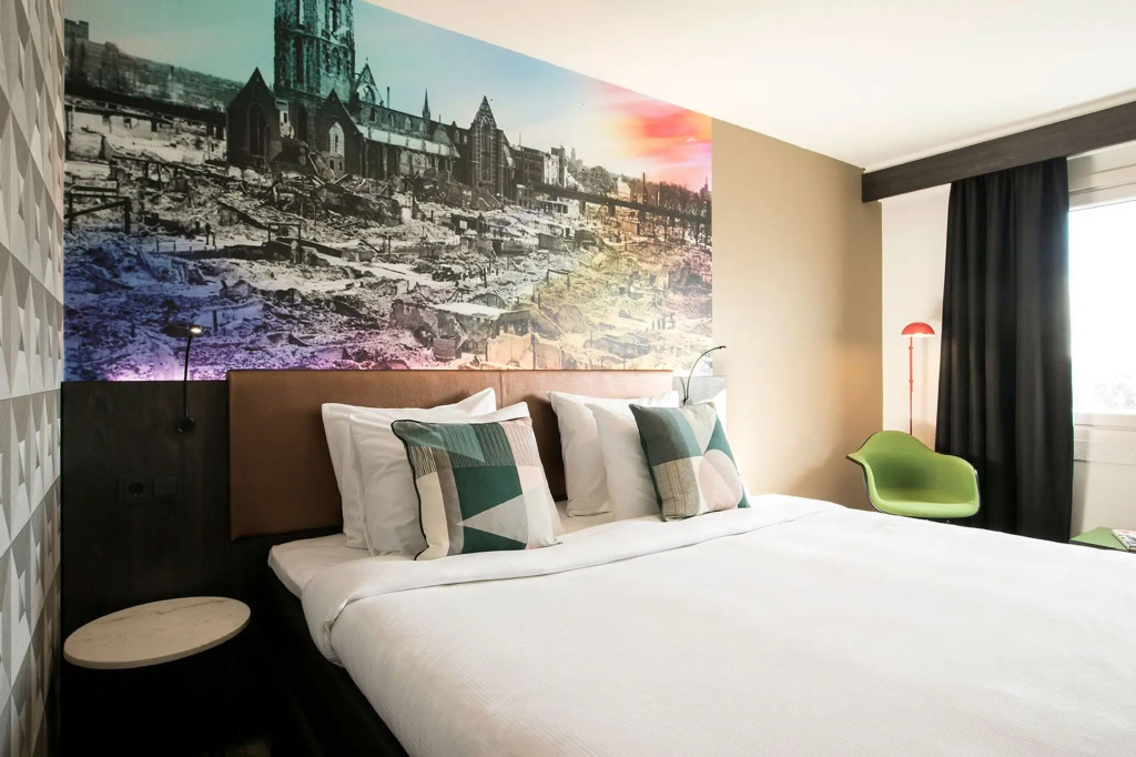 Leonardo Hotel Rotterdam Savoy