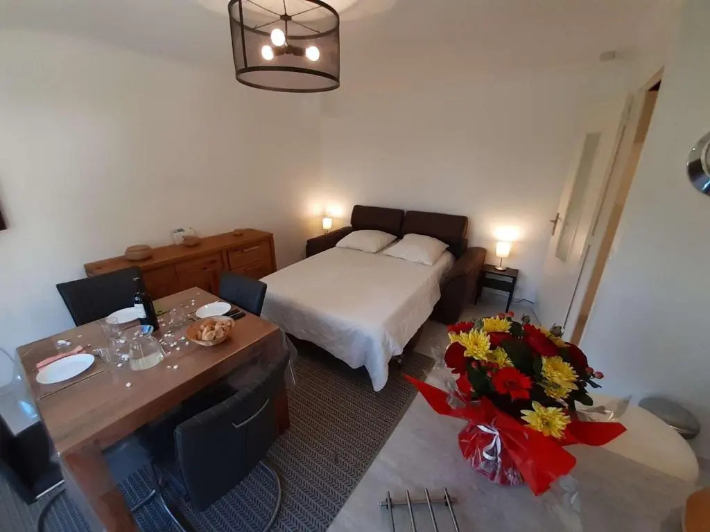 Appartement Fréjus, 1 pièce, 2 personnes - FR-1-226A-69