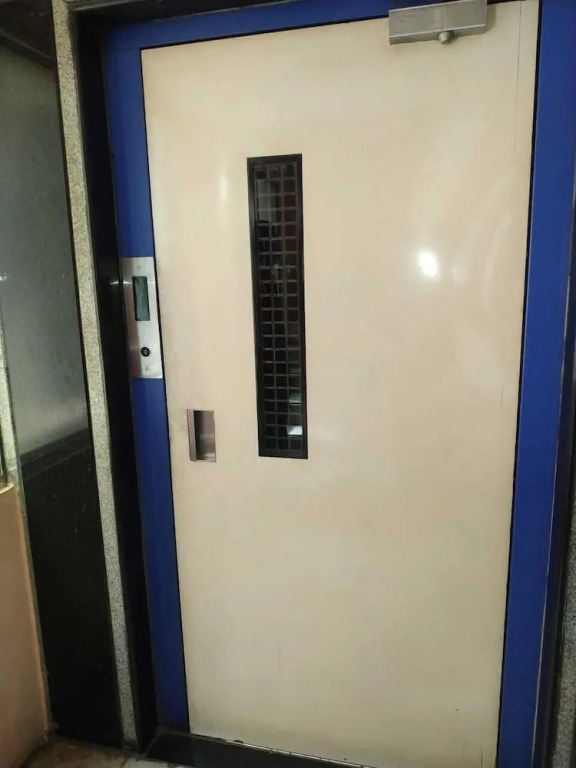 Iroomz Sri Balaji Residency