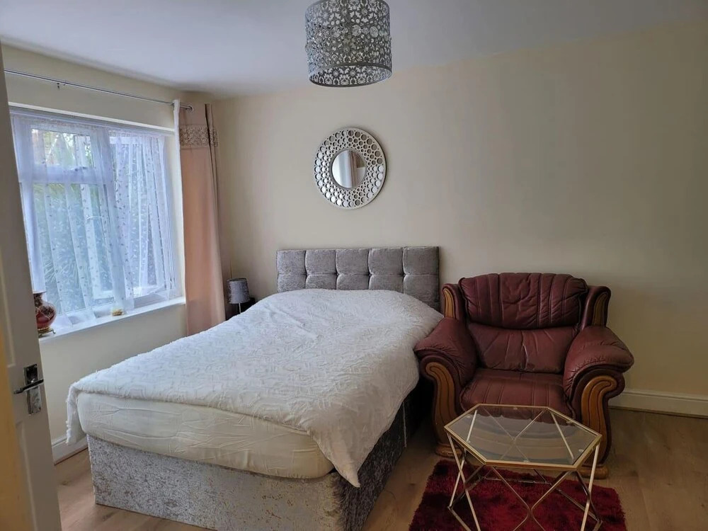 Stunning Studio in Reading Town Centre