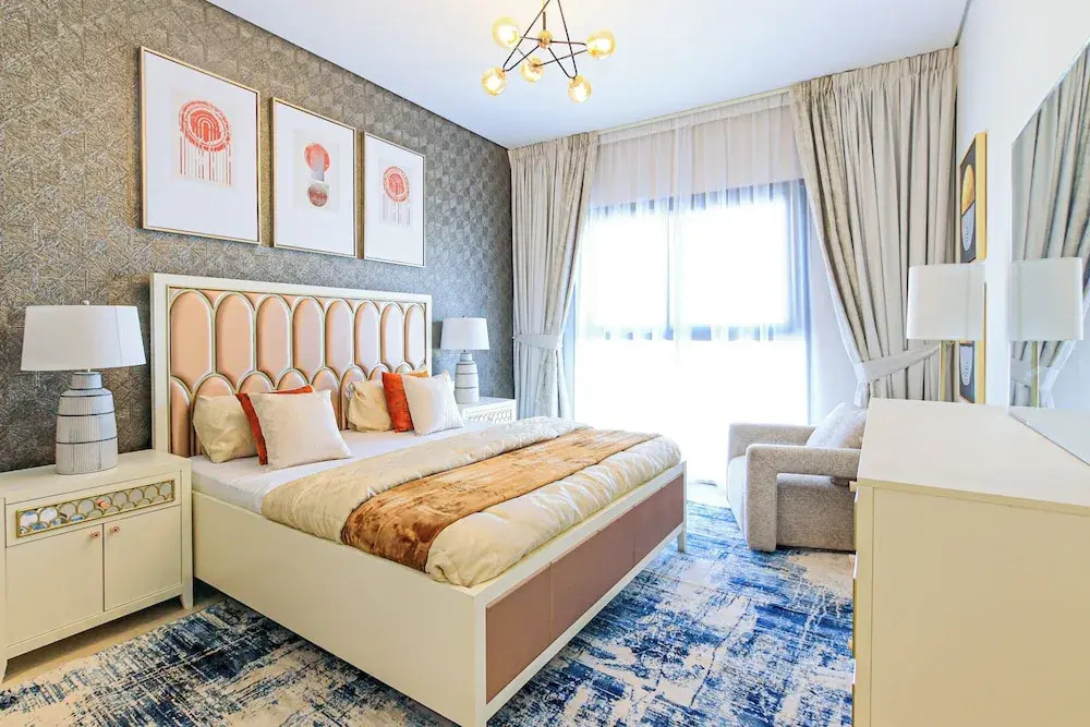 Spacious 2BR Apt Maids Elegance