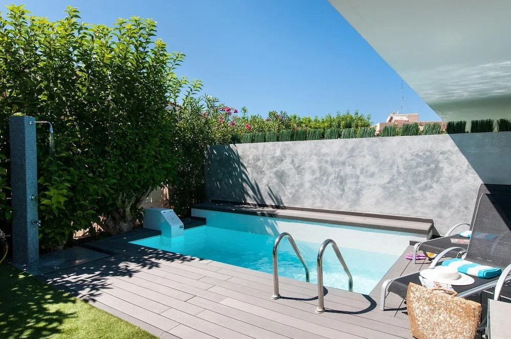 Beach House With Private Pool in San Agustín - ET1