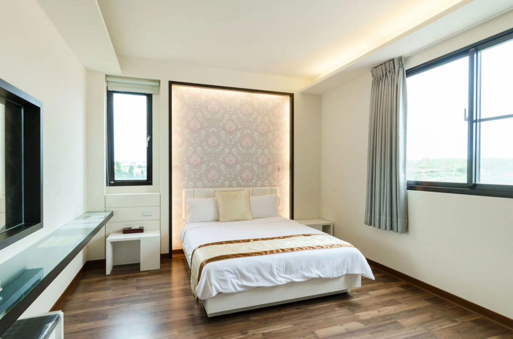 海漣天海岸民宿 & 水連天海景電梯民宿 Sea Sky Coast Homestay & Shui-lian-tian Homestay