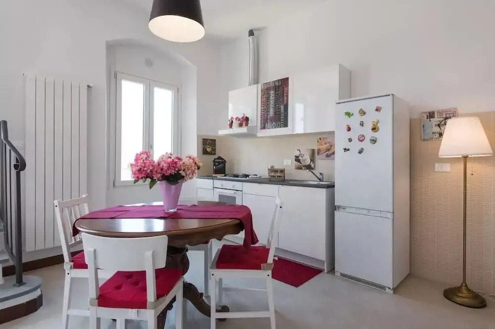 Elsa Apartments