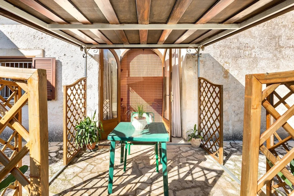 2193 Villa Lella by Barbarhouse