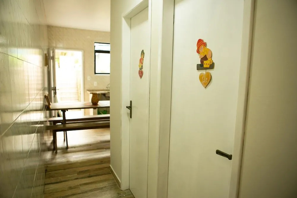 Hostel House Santinho