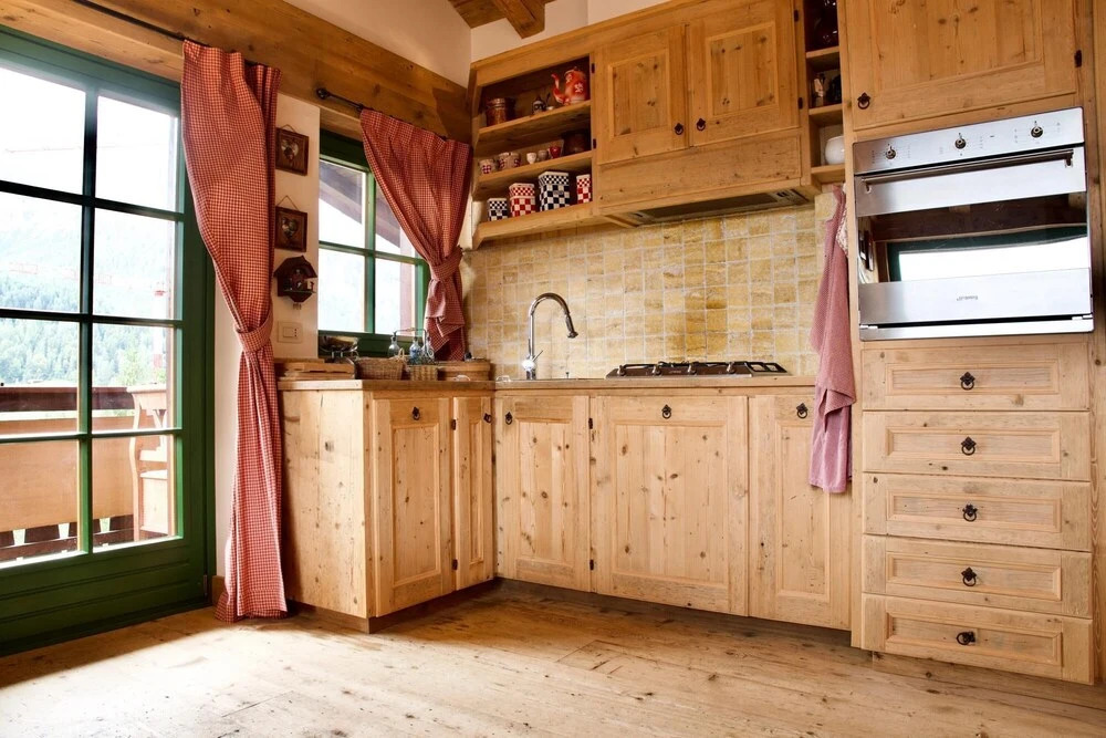 Stylish 2 Bedroom Flat With Beautiful Views