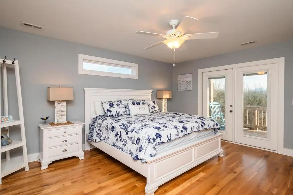 Beach 45 by Oak Island Accommodations