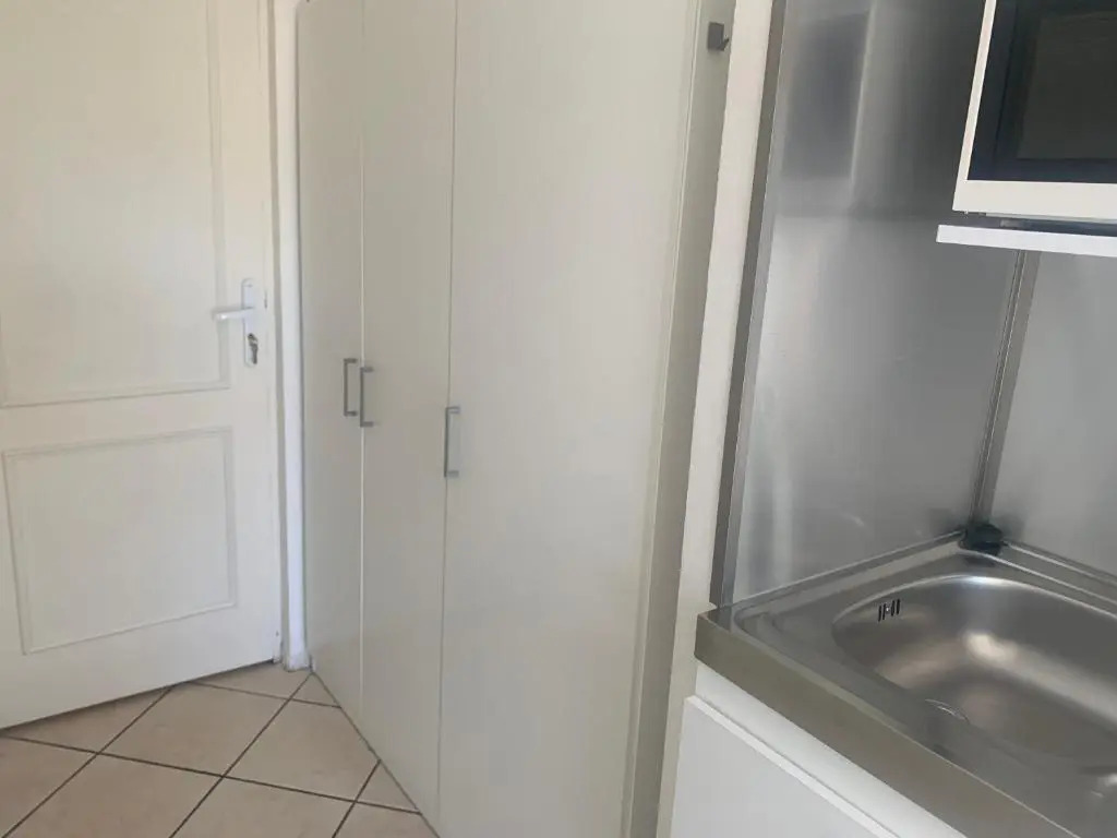 Petit appartement chez l’hôte avec piscine