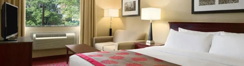 Ramada Toronto Airport
