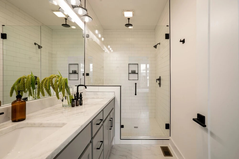 Jolene & Penelope by Avantstay Two Townhouse Buyout in Great Location in Nashville!