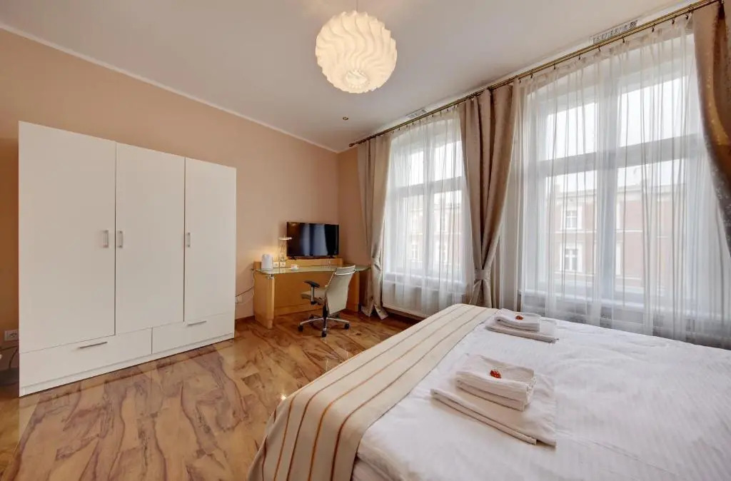 Jagiellonska 3 ApartHotel - Duze przestronne pokoje, centrum miasta, szybkie WiFi