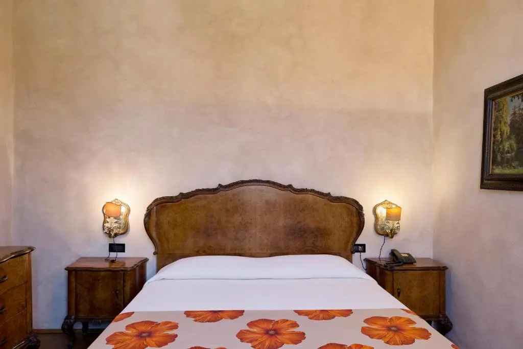 Hotel Locanda Dei Mai Intees