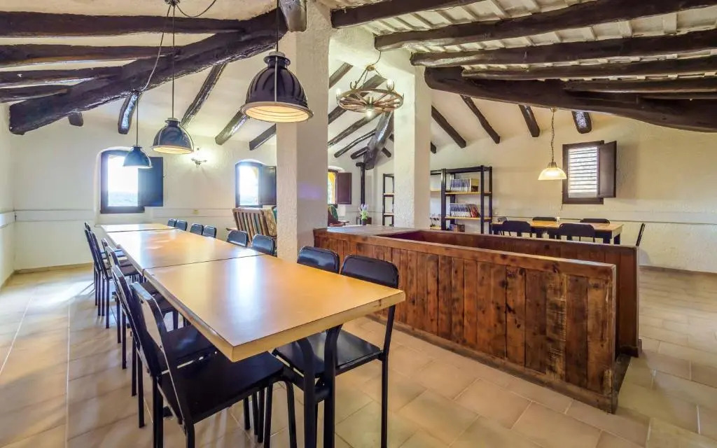 House With 5 Bedrooms in Can Trabal, With Wonderful Mountain View, Enclosed Garden and Wifi - 16 km From the Beach