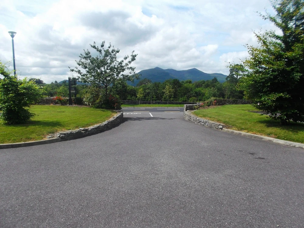 No 1 Killarney Holiday Village Vacation Home