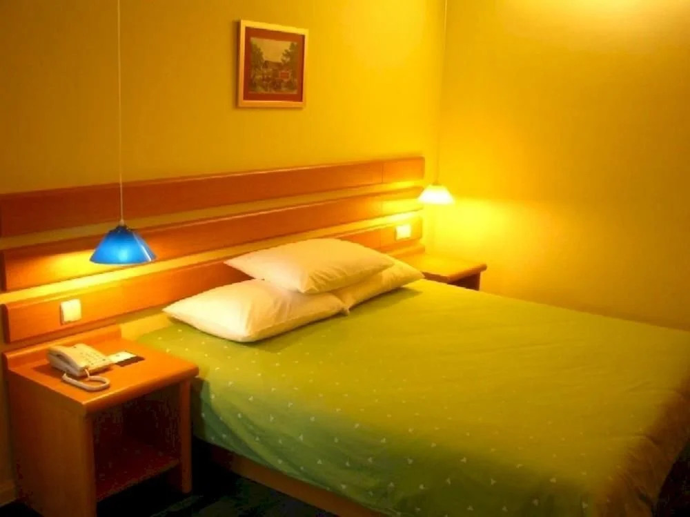 Home Inn Chongming Island West Road - Tsingtao