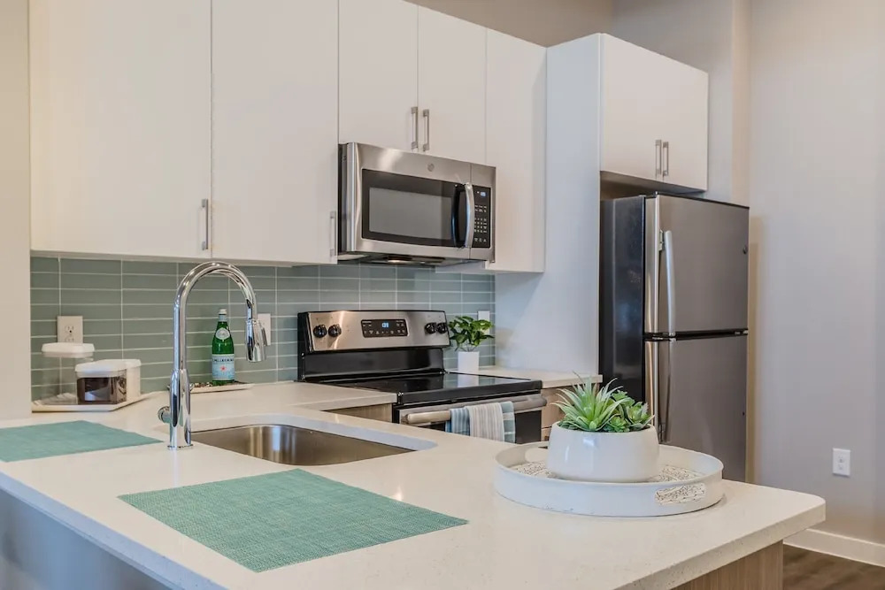 Magnolia Lux Condos by Barsala