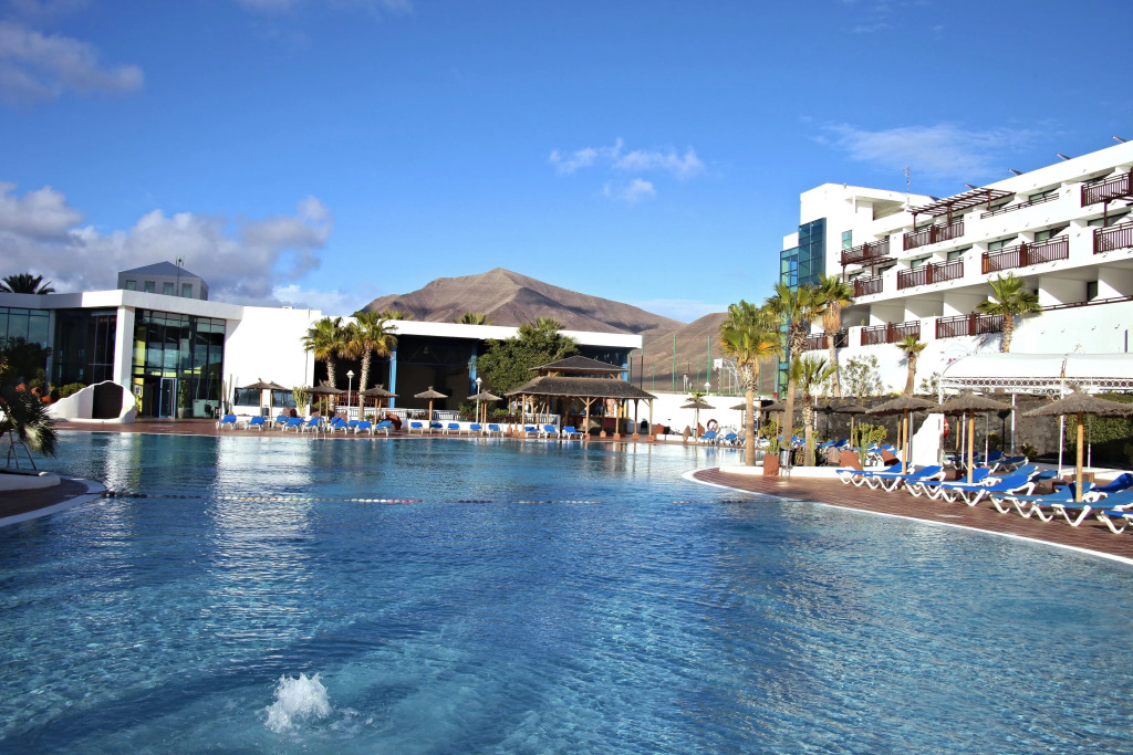 Sandos Papagayo