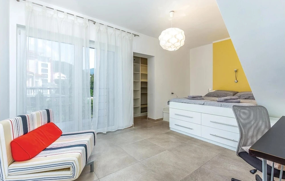 Cozy Home In Crikvenica With Sauna