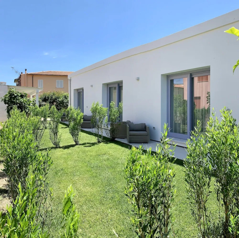 Enjoy Your Stay - Guest House - Olbia
