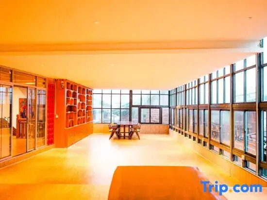 Zanpu Homestay (Shangri-La Dukezong Ancient City)