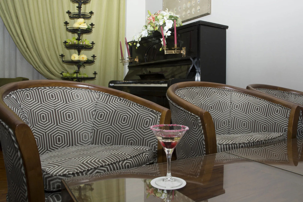Hotel Rainha D. Amélia, Arts & Leisure