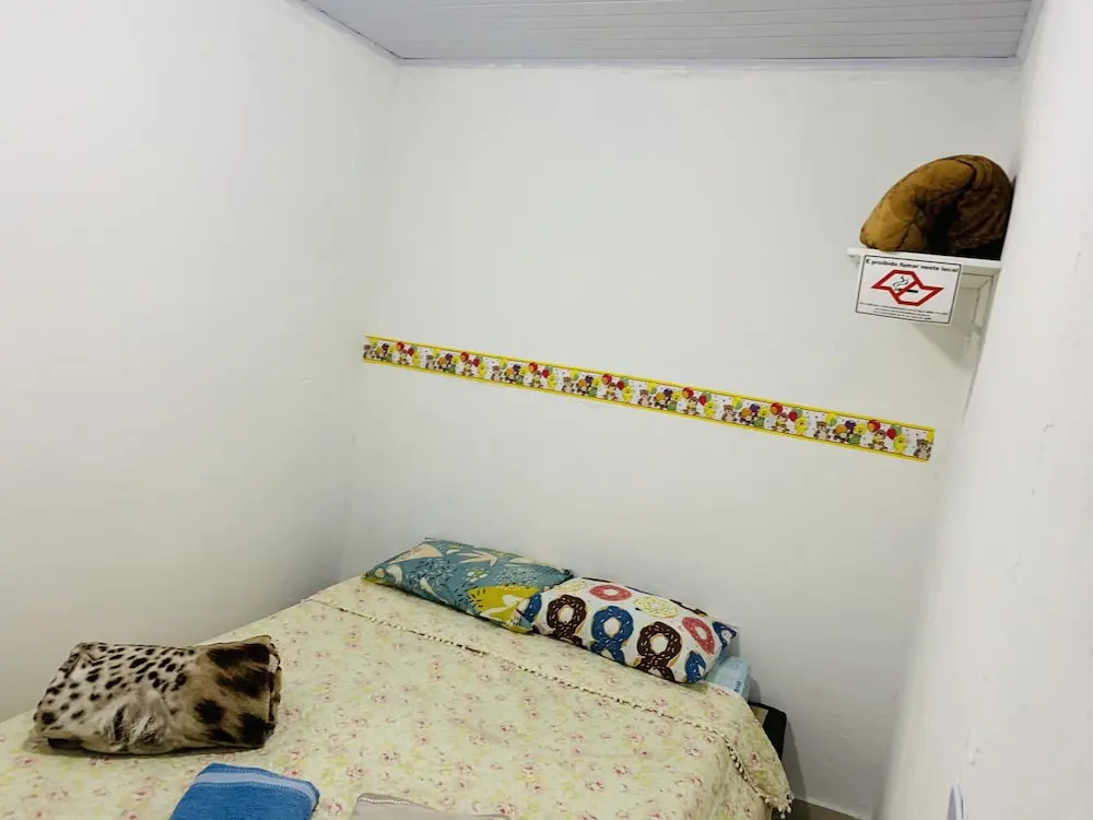Hostel Quartos com banheiro individual perto do Aeroporto