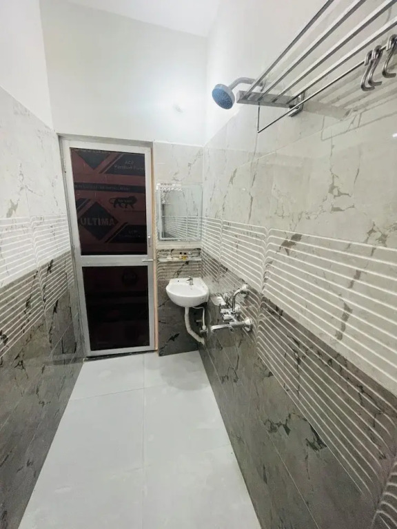 Hotel D B Palace