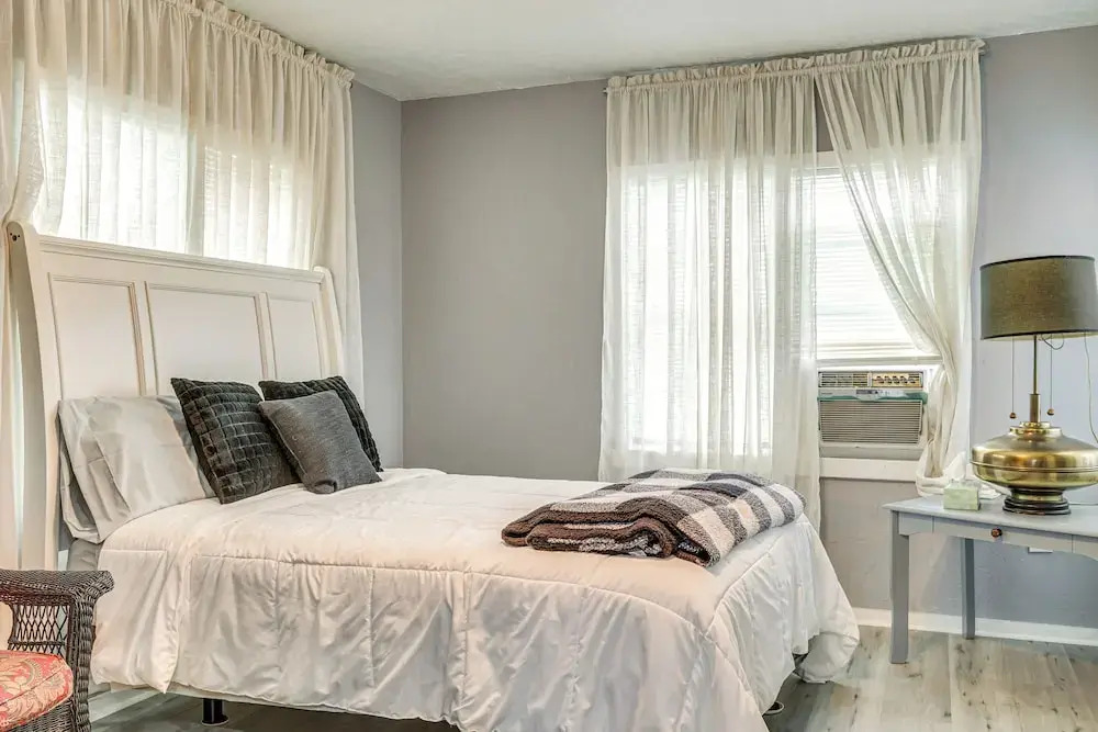 Dog-friendly Extended Stay, 3 Mi to Dtwn Okc!