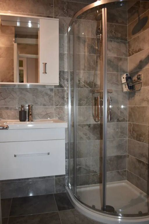Recently-Renovated 1 Bedroom Flat in Dublin Centre