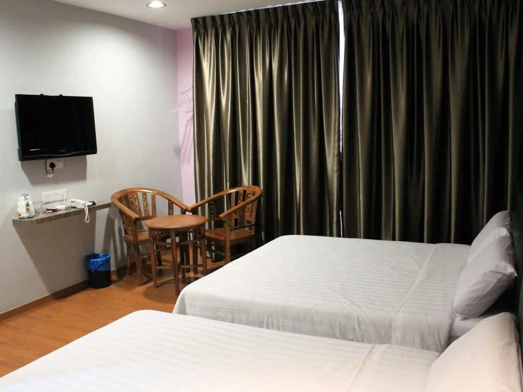 U & Me Hotel