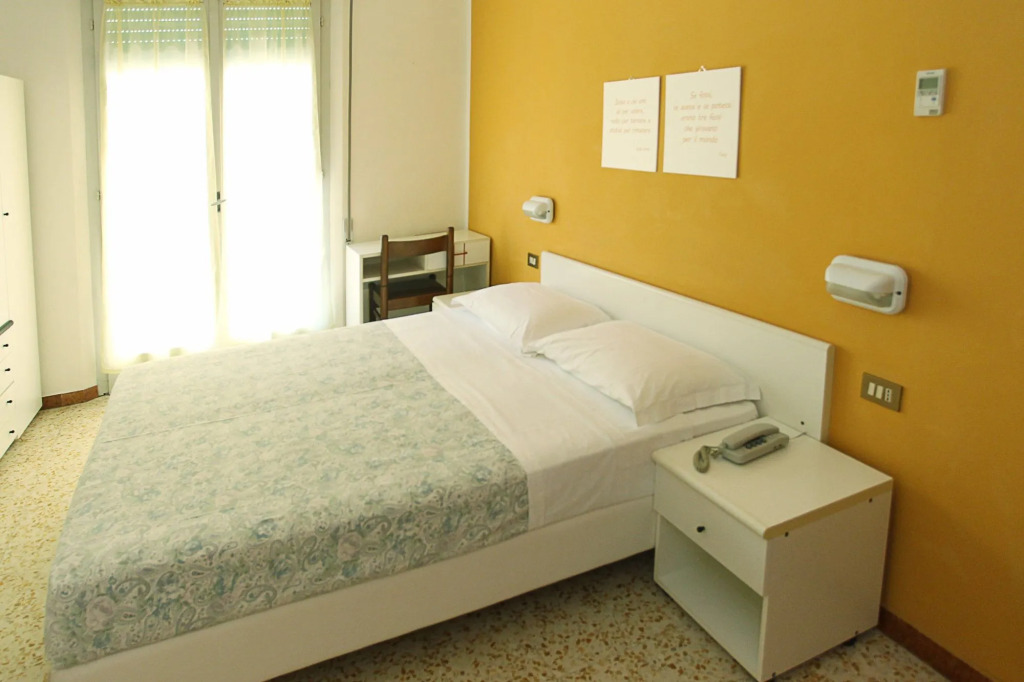 Mini Hotel